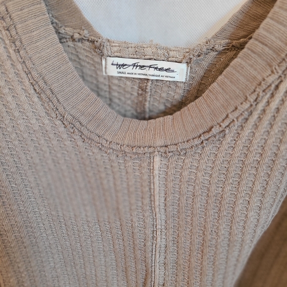 We The Free by Free People Women's New Magic Thermal Top in Golden Olive Sz S, M - Picture 6 of 9